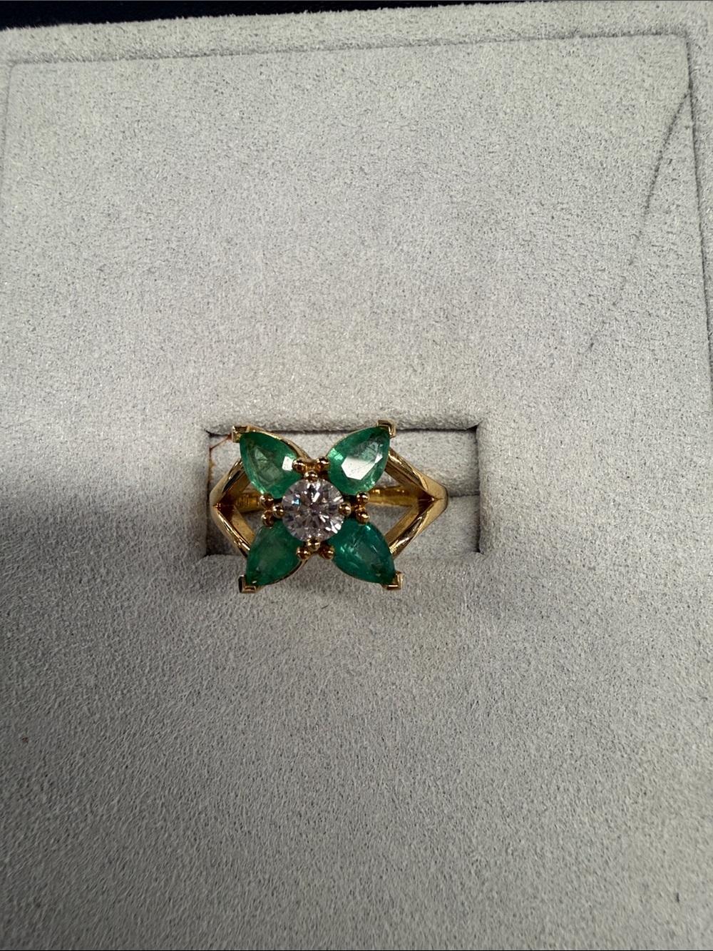 Gold Ring with Green Emerald Petal Design and Center Stone
